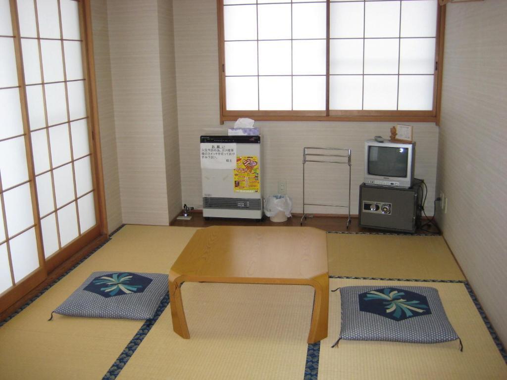 Peanuts House Kumakuma Hotel Nozawaonsen Room photo
